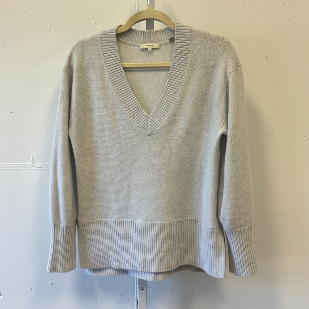 Vince Womens Gray Cashmere V-Neck Sweater Side Slit Relaxed Small V695778567